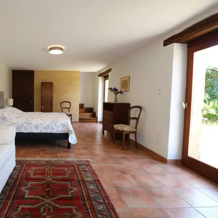 Rent this 1 bed house on Castels et Bézenac in Dordogne, France