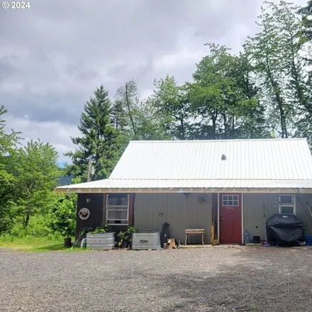 Buy this 3 bed house on 599 Brooks Road in Carson, Skamania County