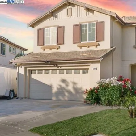 Buy this 5 bed house on 598 Piatta Court in Brentwood, CA 94513