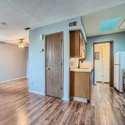 Image 2 - 1839 Newland Court, Lakewood, CO 80214, USA - Condo for sale