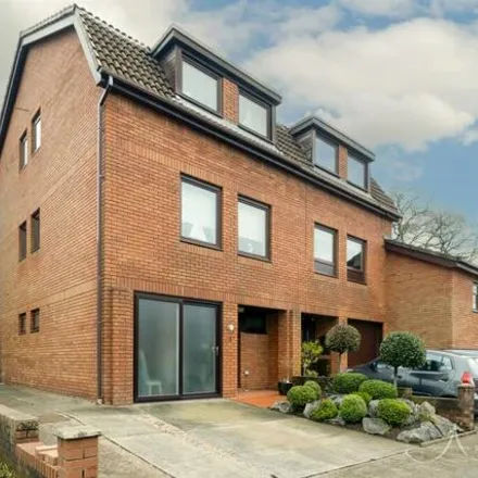 Buy this 4 bed duplex on Llwynderw Drive in Swansea, SA3 5AP