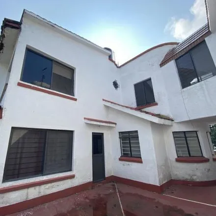 Buy this 4 bed house on Calle Manuel Mazari in Tlaltenango, 62270 Cuernavaca