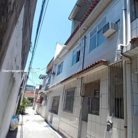 Buy this 4 bed house on Rua Antônio Juliano in Centro, Nilópolis - RJ