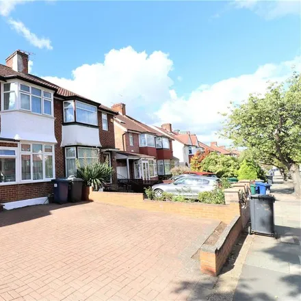 Rent this 3 bed duplex on Colin Park Road in The Hyde, London