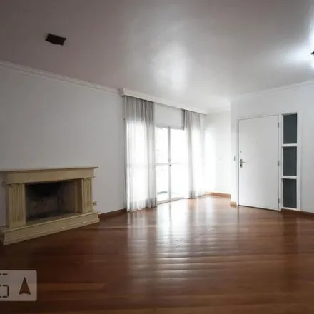 Rent this 3 bed apartment on Rua Doutor Oscar Monteiro de Barros in Paraisópolis, São Paulo - SP