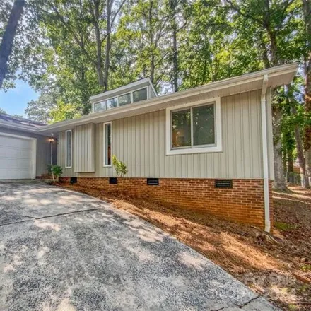 Image 1 - 1000 Pineborough Rd, Charlotte, North Carolina, 28212 - House for sale