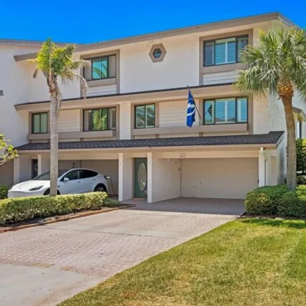 Image 3 - 155 Marina del Rey Court, Clearwater, FL 33767, USA - Townhouse for sale