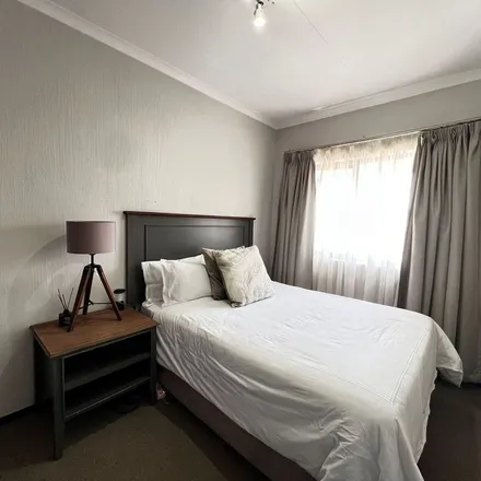 Rent this 2 bed apartment on unnamed road in Broadacres AH, Gauteng