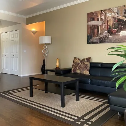 Rent this 3 bed condo on Scottsdale