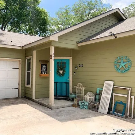 Image 1 - 471 East Basel Street, New Braunfels, TX 78130, USA - House for rent