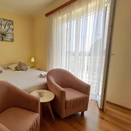 Rent this studio apartment on Sheraton Dubrovnik Riviera Hotel in Šetalište dr. Franje Tuđmana, 20207 Srebreno