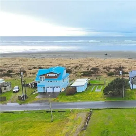 Image 4 - 4824 Pacific Avenue, Moclips, Grays Harbor County, WA 98562, USA - House for sale