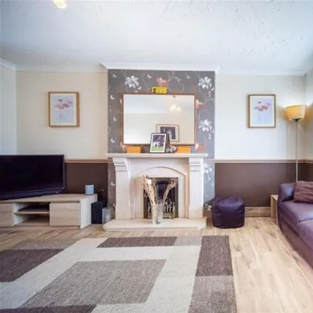 Buy this 5 bed house on Meadow Way in Caerphilly, CF83 1SE