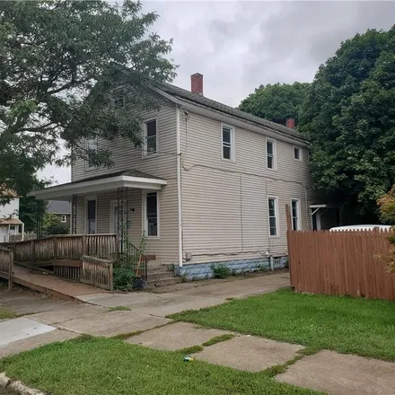 Buy this 7 bed duplex on 720 East 23rd Street in Federal Hill, Erie
