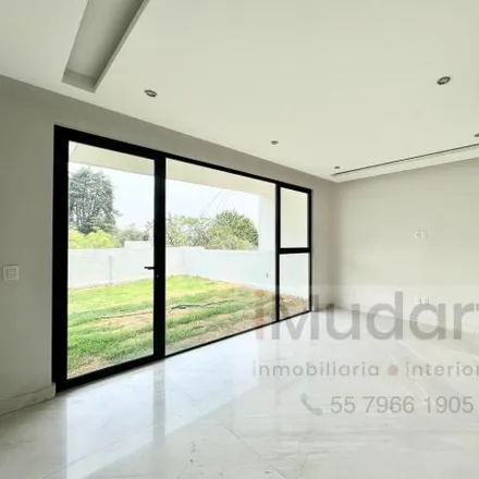 Buy this 4 bed house on Calle Fuente De Cantaritos in Colonia San Miguel Tecamachalco, 53950 Naucalpan de Juárez