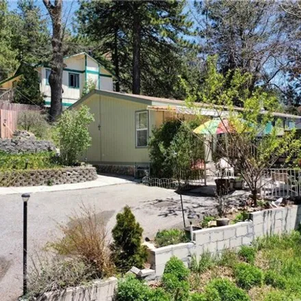 Image 3 - 2613 Catalina Drive, Running Springs, CA 92382, USA - Apartment for sale