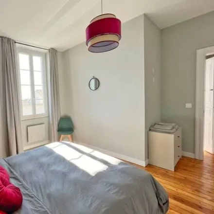 Rent this 1 bed apartment on 13160 Châteaurenard