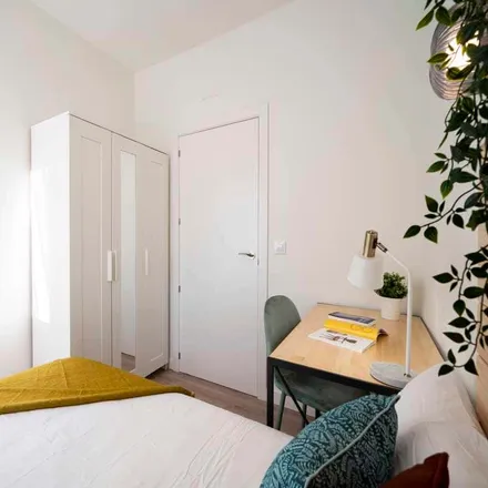 Rent this 17 bed room on Madrid in Escuela Infantil Privada Pequemun, Calle de los Olivos