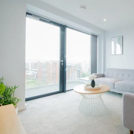 Rent this 2 bed apartment on Adelphi Building in Peru Street, Salford