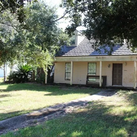 Buy this 4 bed house on 1481 Romy Drive in Lafourche Parish, LA 70374