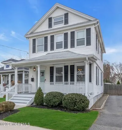 Rent this 3 bed house on 63 Mount Street in Red Bank, NJ 07701