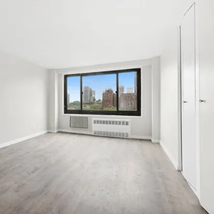 Buy this studio apartment on 185 Hall Street in New York, NY 11205