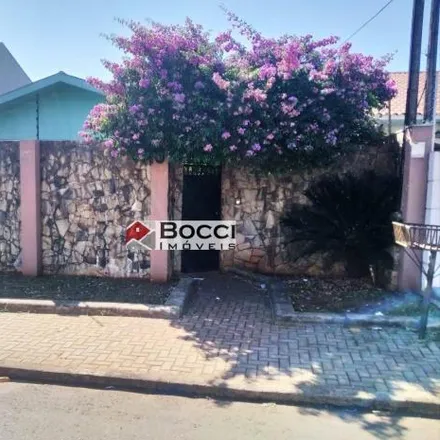 Buy this 3 bed house on Rua Edesio Carneiro de Campos in Jardim Tarobá, Foz do Iguaçu - PR