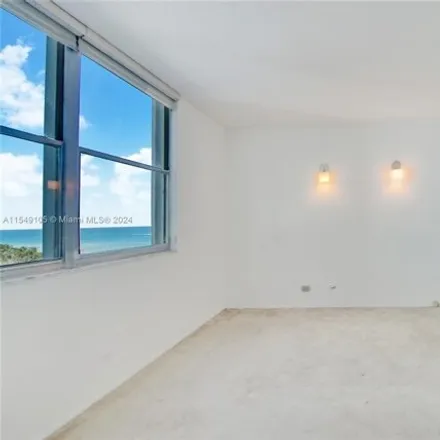 Image 8 - Crystal House Condominiums, 5055 Collins Avenue, Miami Beach, FL 33140, USA - Condo for rent