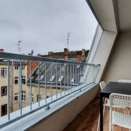 Rent this 3 bed apartment on Kottbusser Damm 30 in 10967 Berlin, Germany