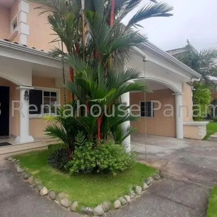 Buy this 4 bed house on unnamed road in Antigua, Juan Díaz