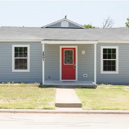 Rent this 3 bed house on 1816 Ross Avenue in Abilene, TX 79605