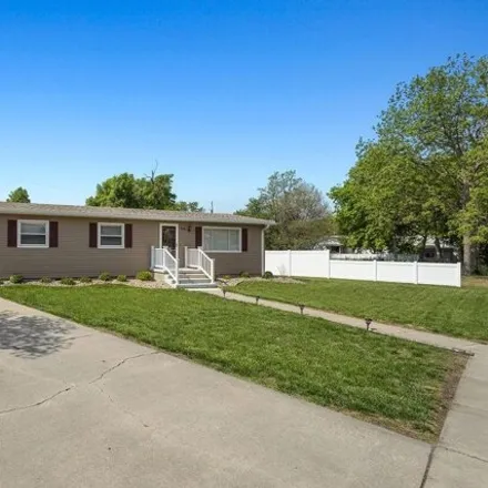 Buy this 3 bed house on 931 3rd Street in Columbus, NE 68601
