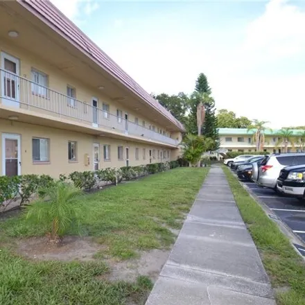 Rent this 1 bed condo on 2017 Greenbriar Boulevard in Pinellas County, FL 33763