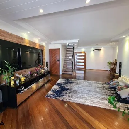 Buy this 5 bed apartment on Rua Continental 975 in Anchieta, São Bernardo do Campo - SP
