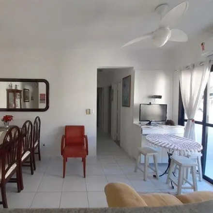 Rent this 3 bed apartment on Rua Dona Vitória in Jardim Vitória, Guarujá - SP