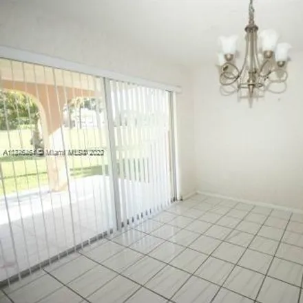 Image 5 - 10241 Southwest 108th Street, Kendall, FL 33176, USA - House for rent