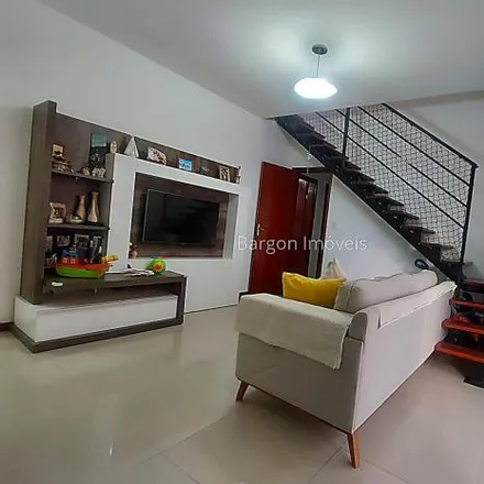 Buy this 3 bed apartment on Rua Francisco Vaz de Magalhães 924 in Cascatinha, Juiz de Fora - MG