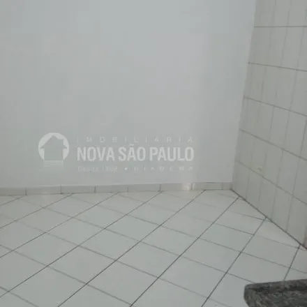 Rent this 2 bed house on Rua São João in Centro, Diadema - SP