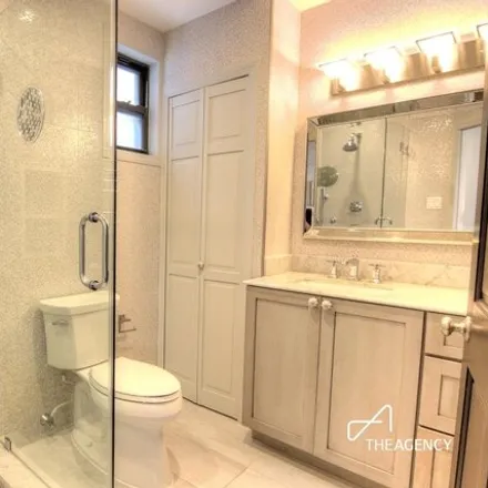 Image 5 - 259 West 90th Street, New York, NY 10024, USA - Townhouse for sale