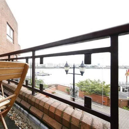 Image 7 - Free Trade Wharf, 340 The Highway, Ratcliffe, London, E1W 3HT, United Kingdom - Apartment for rent