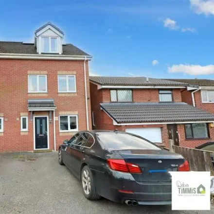 Buy this 4 bed duplex on Whitfield Road in Norton-Le-Moors, ST6 8AH