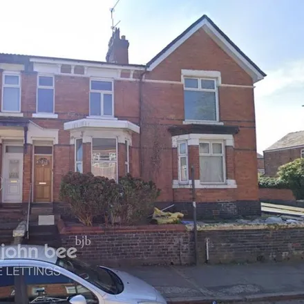 Image 1 - Oak Street, Crewe, CW2 7EA, United Kingdom - Apartment for rent