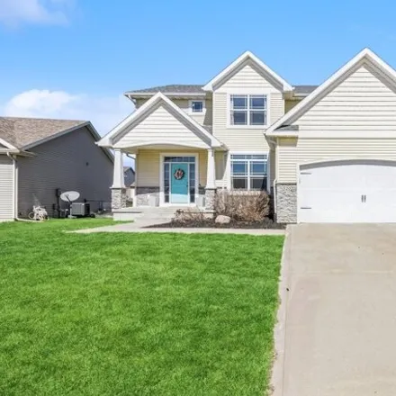 Buy this 5 bed house on 3116 Northwest Trestle Point Drive in Ankeny, IA 50023