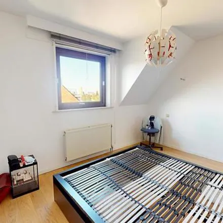 Rent this 1 bed apartment on Avenue Antoine-Joseph Slegers - Antoine-Joseph Slegerslaan 132 in 1200 Woluwe-Saint-Lambert - Sint-Lambrechts-Woluwe, Belgium