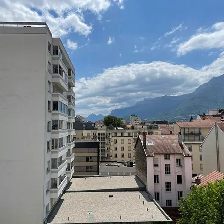 Rent this 1 bed apartment on Notre-Dame - Musée in Place de Lavalette, 38000 Grenoble