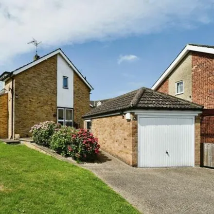 Image 3 - Rudbeck Crescent, Harrogate, HG2 7AQ, United Kingdom - Duplex for sale