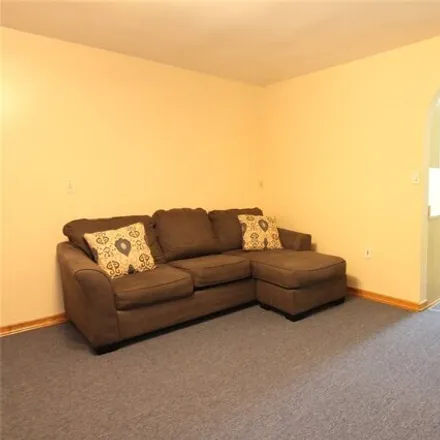 Image 3 - 105-24 63rd Drive, New York, NY 11375, USA - Apartment for sale