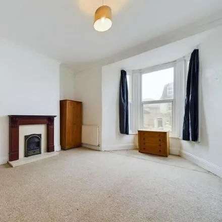 Image 3 - 69 Seymour Avenue, Plymouth, PL4 8RD, United Kingdom - Apartment for sale