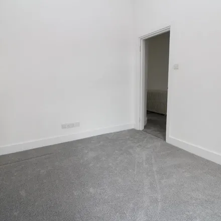 Image 3 - New Road, Woolwich Road, London, SE2 0AR, United Kingdom - Apartment for rent