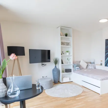 Rent this studio apartment on The Fizz in Dresdner Straße 107, 1200 Vienna